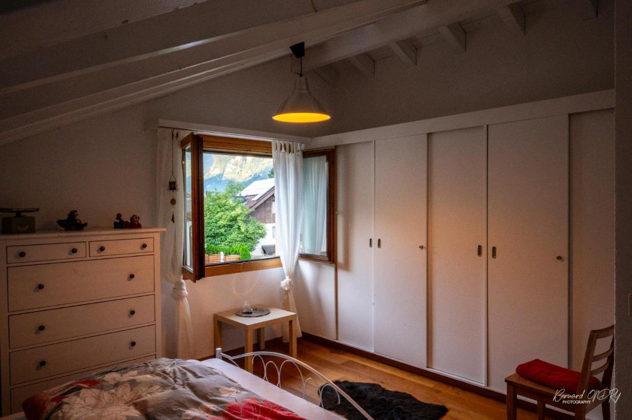 Zimmer Mit Eigenem Badezimmer Нефельс Экстерьер фото
